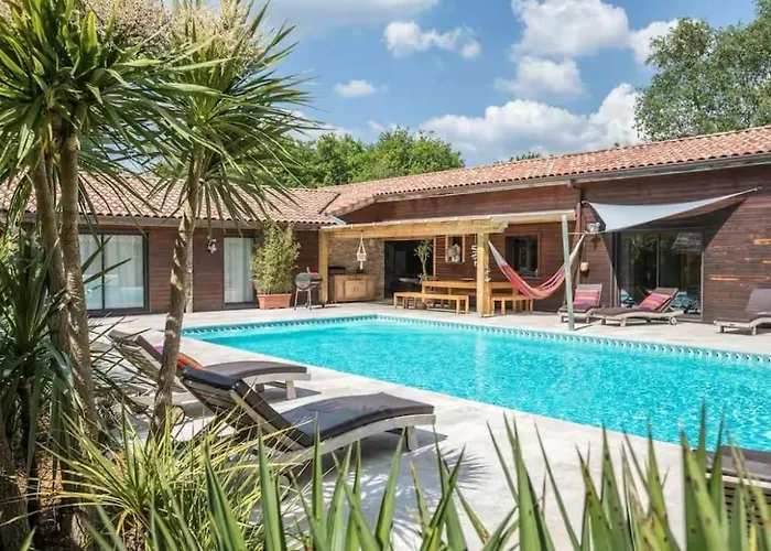 Villa Superbe Secteur Calme Avec Piscine Chauffée